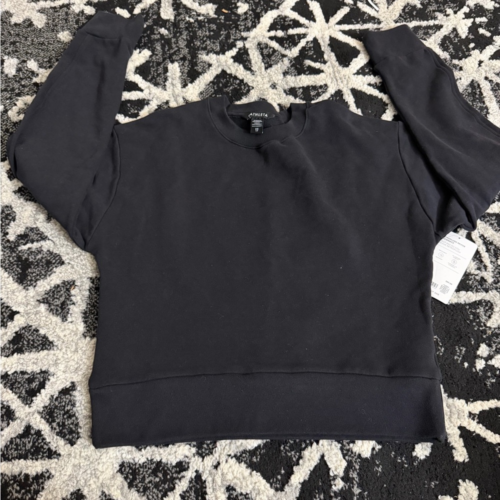 Athleta shirt